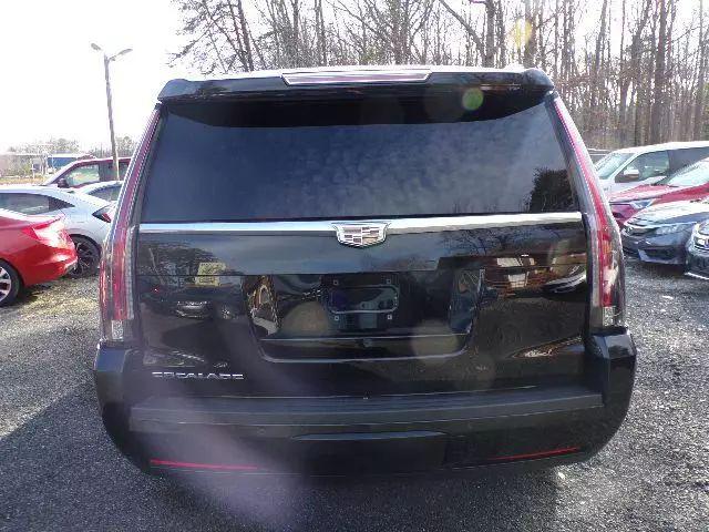 2016 Cadillac Escalade ESV Luxury Collection