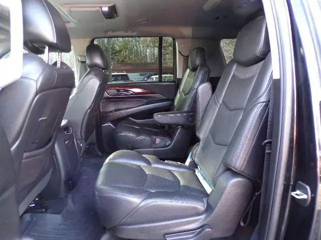 2016 Cadillac Escalade ESV Luxury Collection