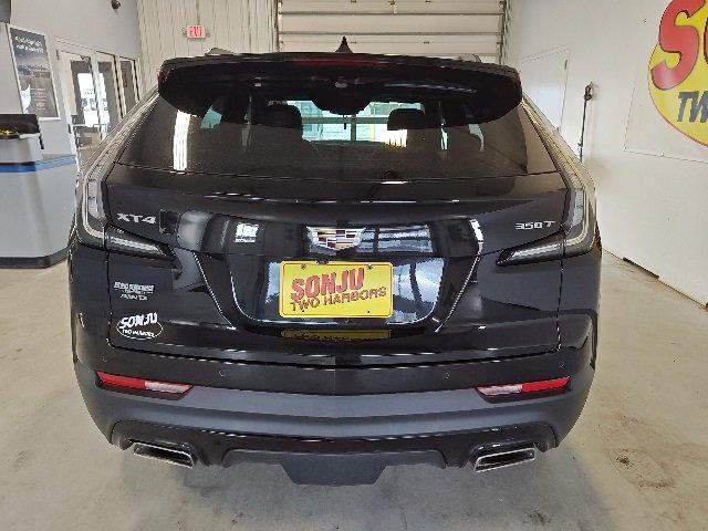 2021 Cadillac XT4 AWD Sport