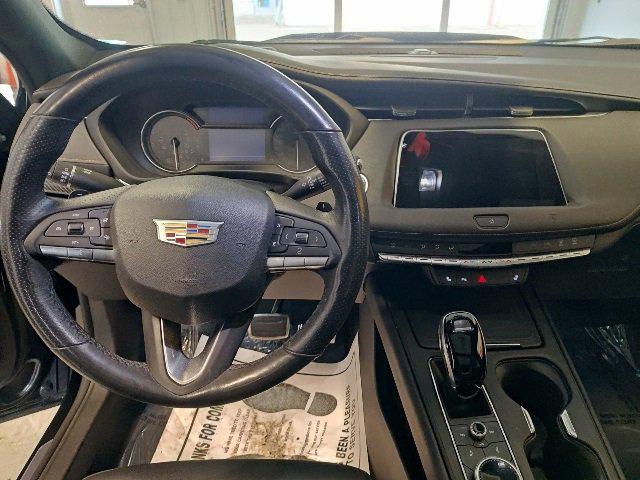 2021 Cadillac XT4 AWD Sport