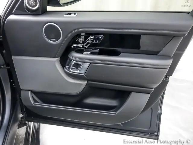 2020 Land Rover Range Rover P525 HSE