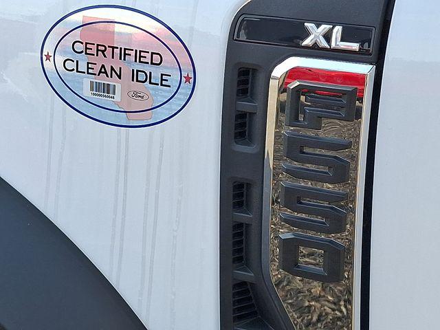 2025 Ford F-550 XL
