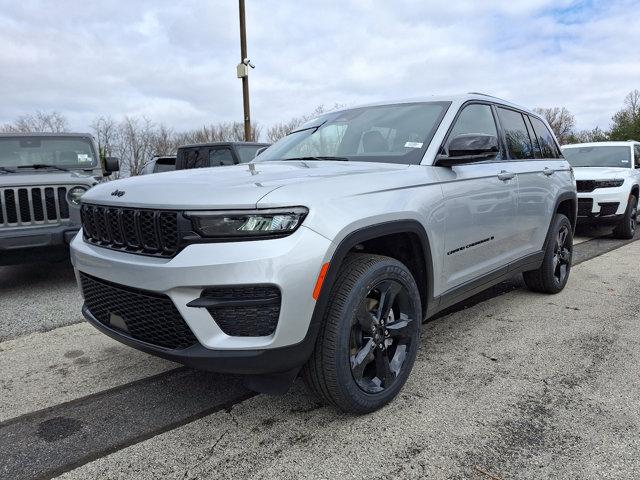 2025 Jeep Grand Cherokee Altitude X 4x4