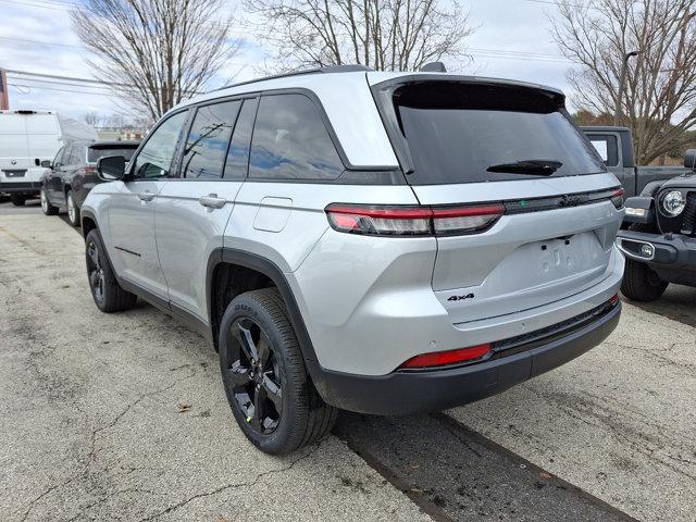 2025 Jeep Grand Cherokee Altitude X 4x4