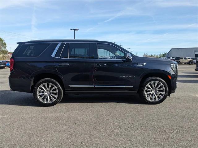 2022 GMC Yukon 4WD Denali