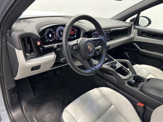 2025 Porsche Cayenne Cayenne