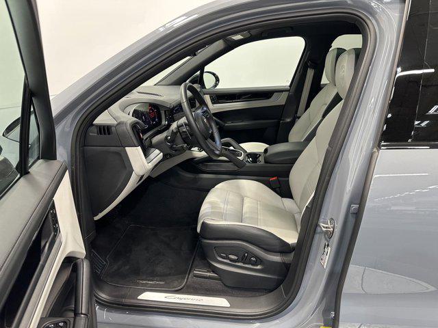 2025 Porsche Cayenne Cayenne