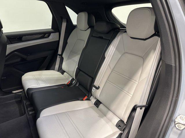 2025 Porsche Cayenne Cayenne
