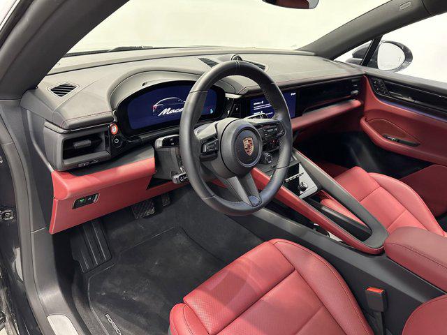 2024 Porsche Macan Electric 4