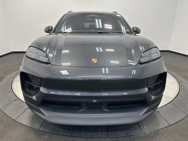 2024 Porsche Macan Electric 4