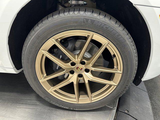 2025 Porsche Macan Macan