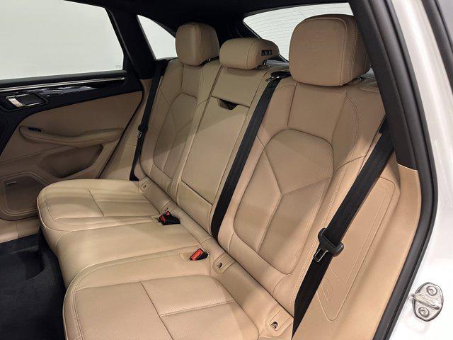 2025 Porsche Macan Macan