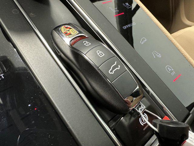 2025 Porsche Macan Macan