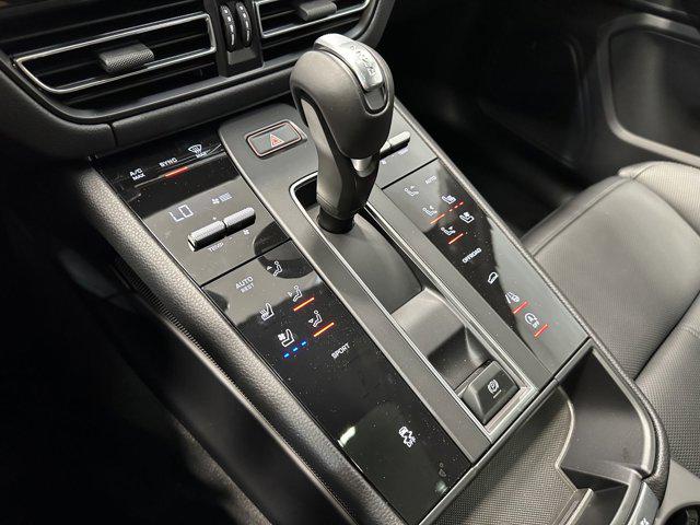 2025 Porsche Macan Macan