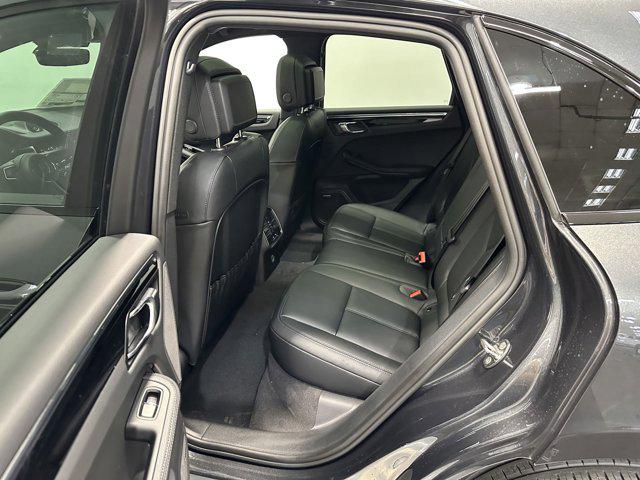 2025 Porsche Macan Macan