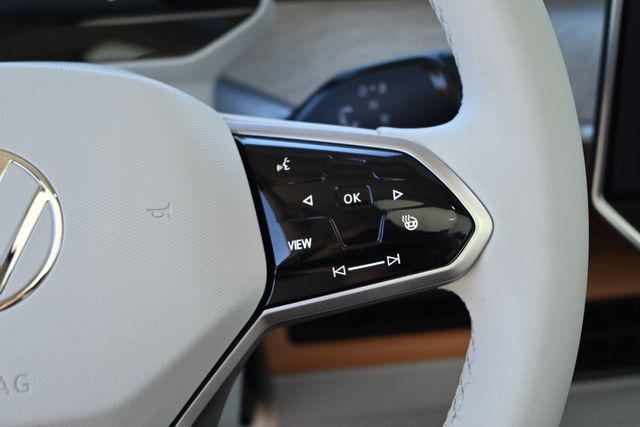 2025 Volkswagen ID. Buzz 1st Edition with 4MOTION