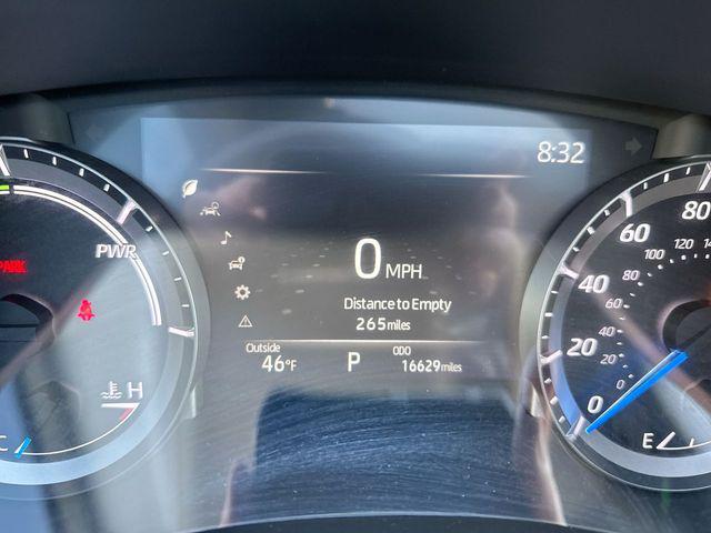 2024 Toyota Highlander Hybrid XLE