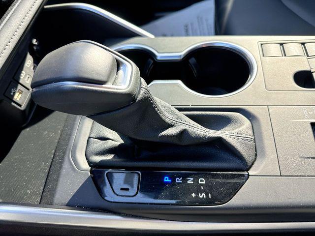 2024 Toyota Highlander Hybrid XLE