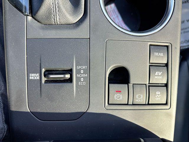 2024 Toyota Highlander Hybrid XLE
