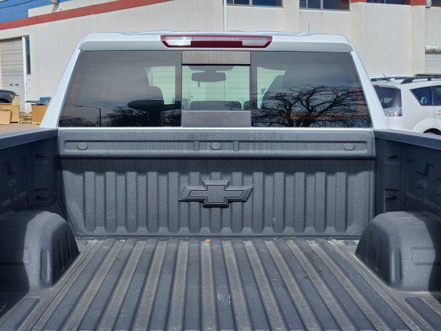 2021 Chevrolet Silverado 1500 4WD Crew Cab Short Bed LTZ