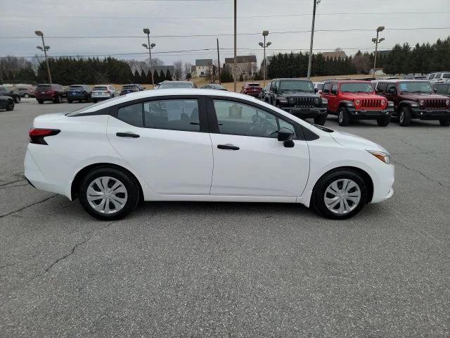 2021 Nissan Versa S Xtronic CVT