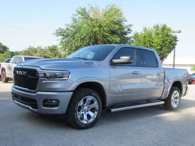 2025 RAM Ram 1500 RAM 1500 BIG HORN CREW CAB 4X2 57 BOX