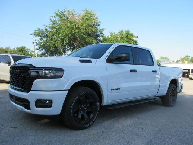 2025 RAM Ram 1500 RAM 1500 BIG HORN CREW CAB 4X4 64 BOX
