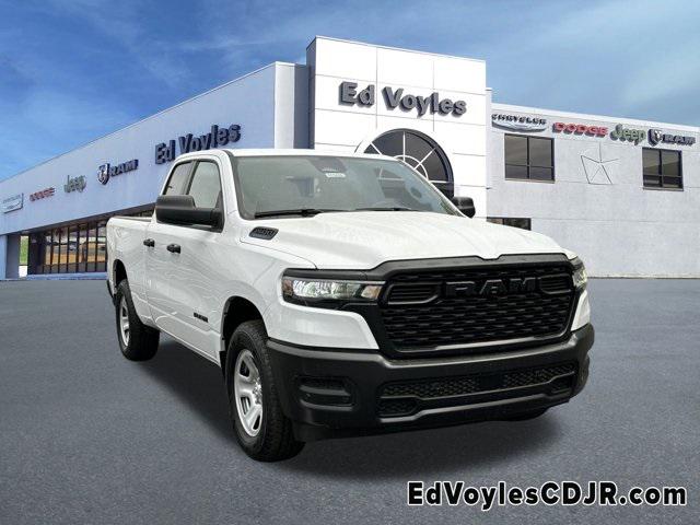 2025 RAM Ram 1500 RAM 1500 TRADESMAN QUAD CAB 4X2 64 BOX
