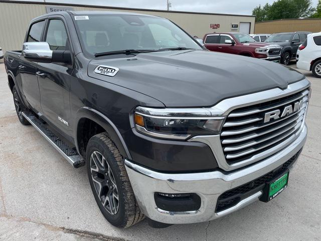2025 RAM Ram 1500 RAM 1500 LARAMIE CREW CAB 4X4 57 BOX 2025 RAM Ram 1500 RAM 1500 LARAMIE CREW CAB 4X4 57 BOX