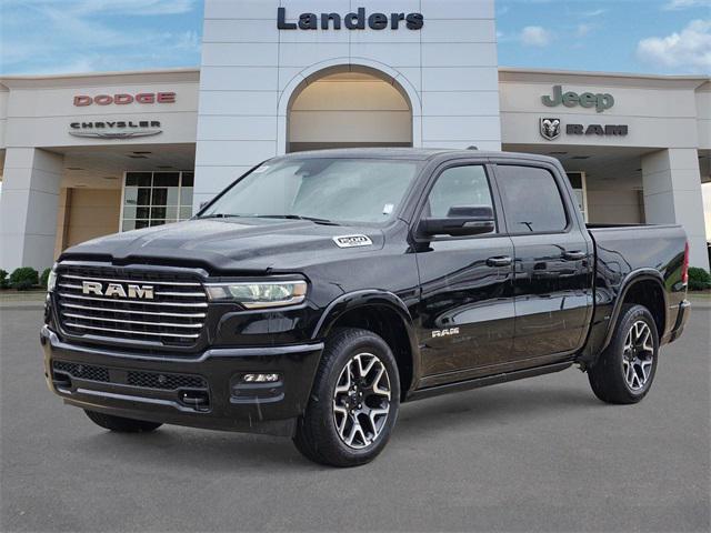 2025 RAM Ram 1500 RAM 1500 LARAMIE CREW CAB 4X4 57 BOX
