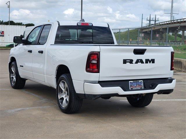 2025 RAM Ram 1500 RAM 1500 TRADESMAN QUAD CAB 4X2 64 BOX
