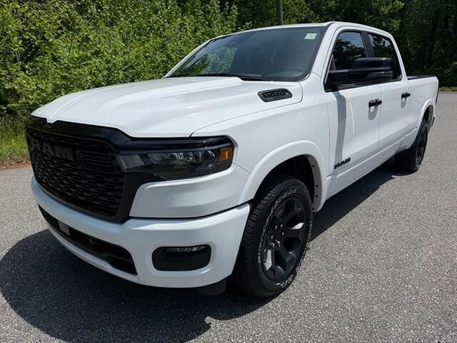 2025 RAM Ram 1500 RAM 1500 BIG HORN CREW CAB 4X4 64 BOX