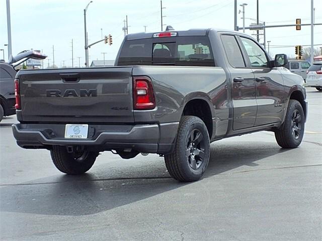 2025 RAM Ram 1500 RAM 1500 TRADESMAN QUAD CAB 4X4 64 BOX
