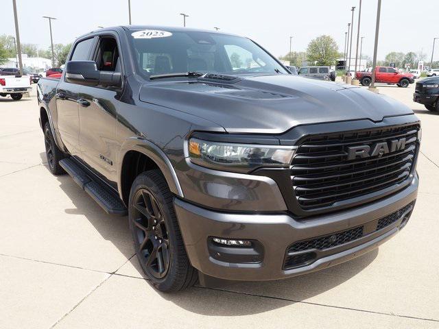 2025 RAM Ram 1500 RAM 1500 LARAMIE CREW CAB 4X4 57 BOX