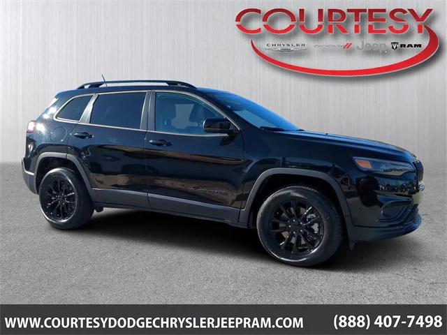 2023 Jeep Cherokee Altitude Lux 4x4