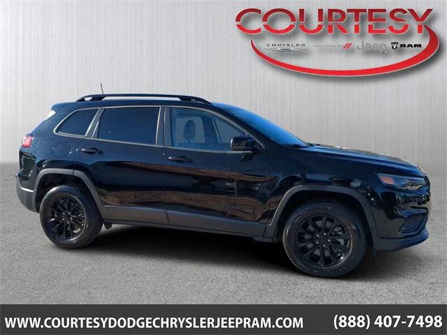 2023 Jeep Cherokee Altitude Lux 4x4