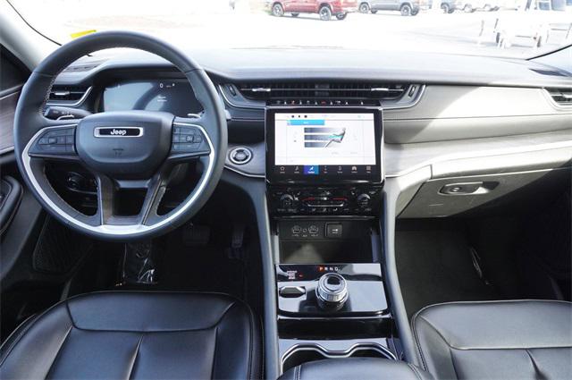 2023 Jeep Grand Cherokee L Limited 4x4