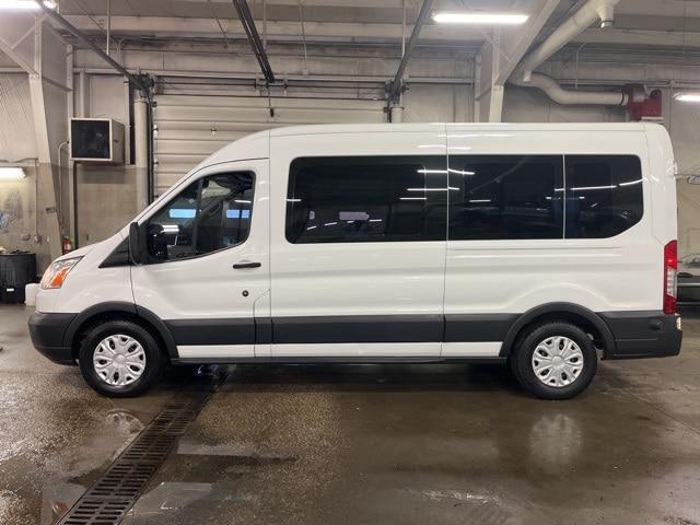 2017 Ford Transit XLT