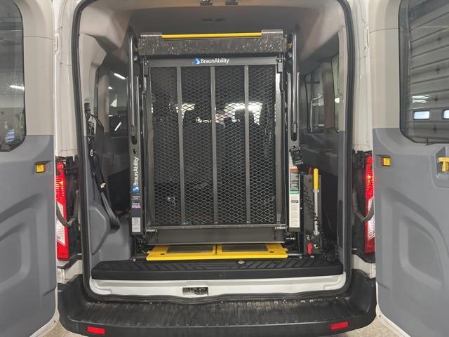 2017 Ford Transit XLT