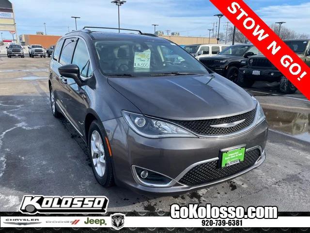 2017 Chrysler Pacifica Touring-L Plus
