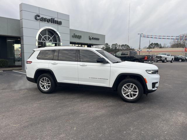 2023 Jeep Grand Cherokee L Laredo 4x2