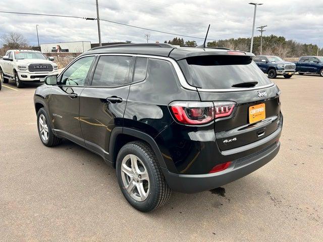 2024 Jeep Compass Latitude 4x4 2024 Jeep Compass Latitude 4x4
