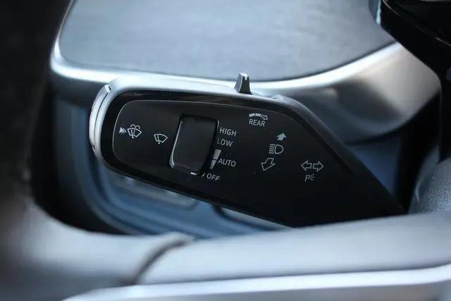 2025 Volkswagen ID. Buzz Pro S