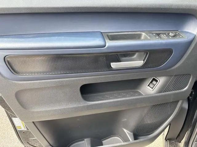 2025 Volkswagen ID. Buzz Pro S