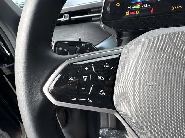 2025 Volkswagen ID. Buzz Pro S