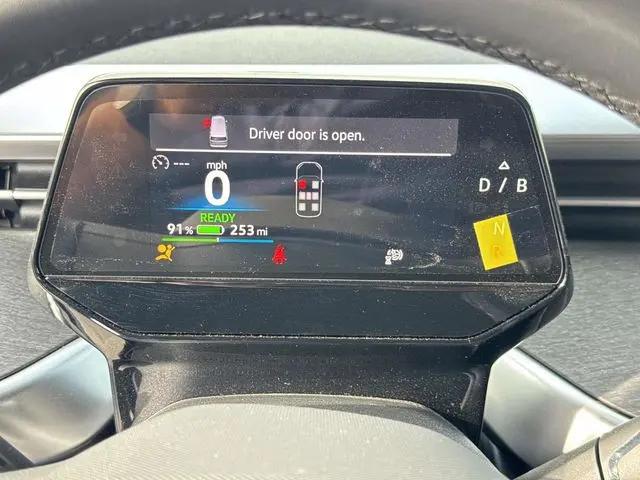 2025 Volkswagen ID. Buzz Pro S