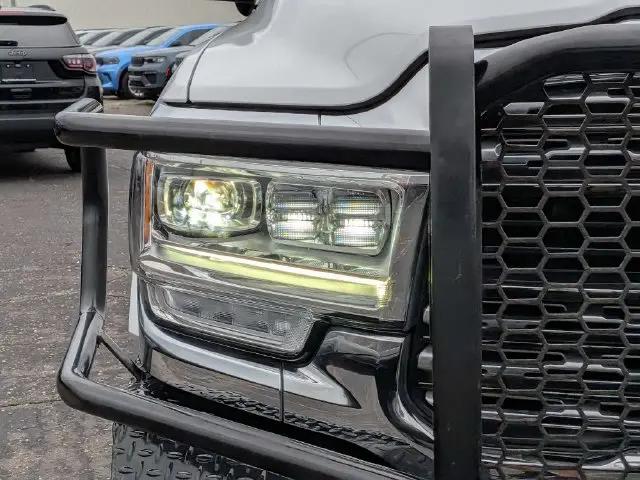 2022 Ram 3500 Tradesman/SLT/Laramie/Limited