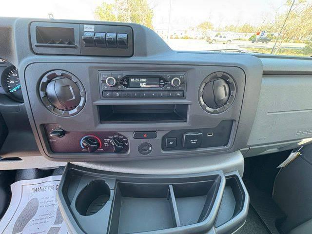 2025 Ford E-350 Cutaway E-Series Cutaway