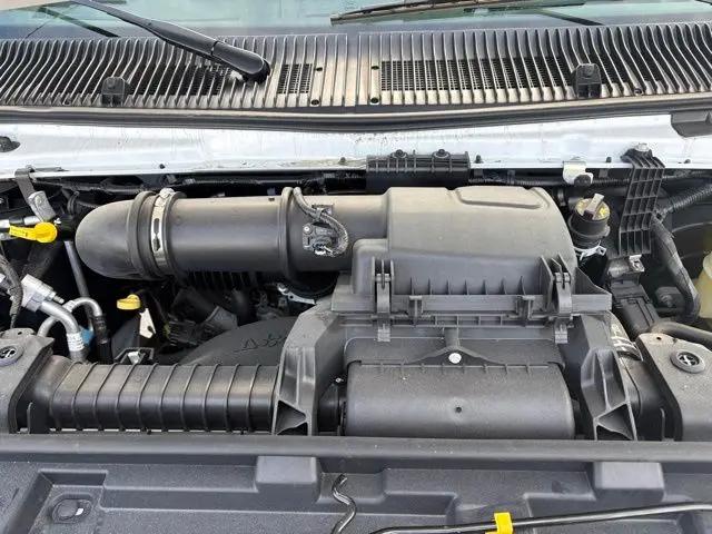 2025 Ford E-350 Cutaway E-Series Cutaway