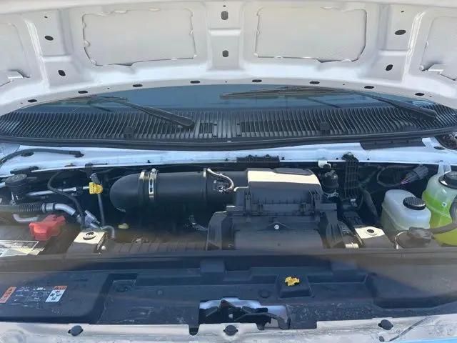 2025 Ford E-350 Cutaway E-Series Cutaway